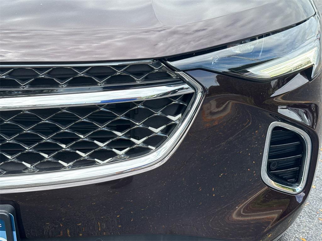 used 2023 Buick Envision car, priced at $32,000
