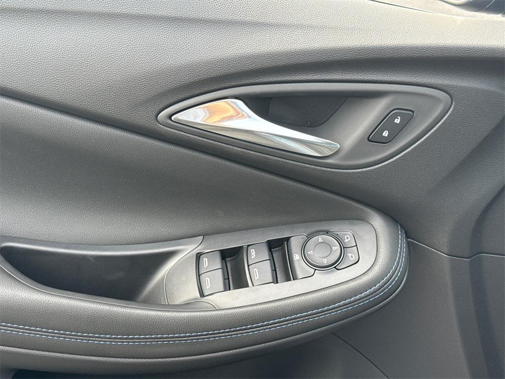 new 2026 Buick Encore GX car, priced at $27,750