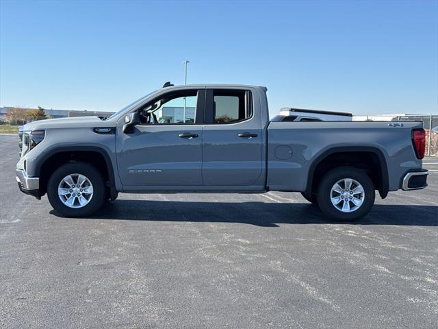 new 2025 GMC Sierra 1500 car, priced at $44,000