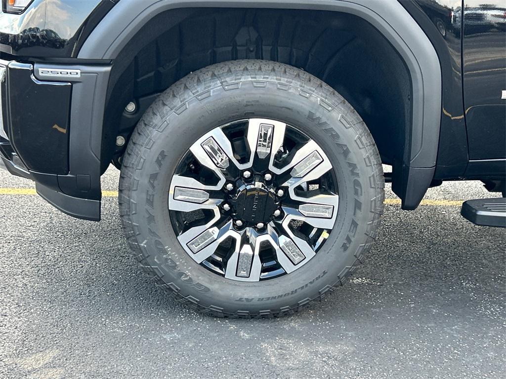 new 2026 GMC Sierra 2500 car, priced at $75,246