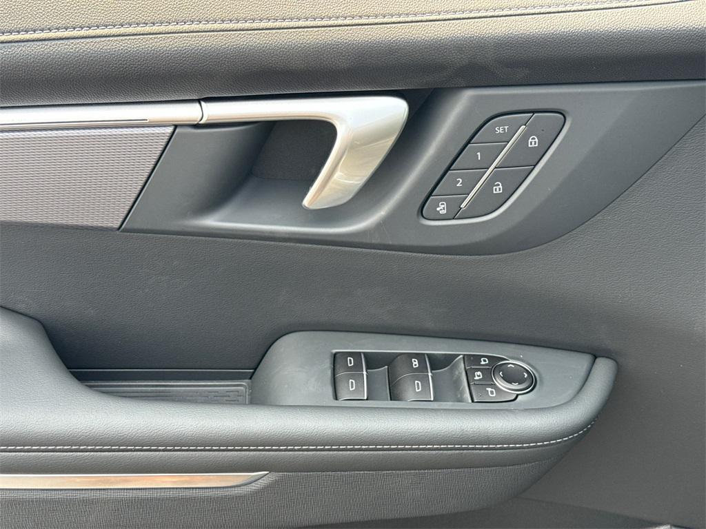 new 2026 Buick Enclave car, priced at $58,319