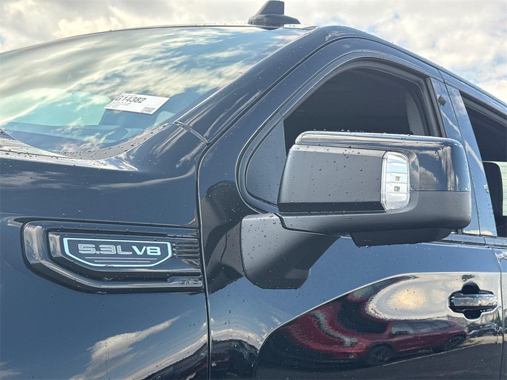 new 2026 GMC Sierra 1500 car, priced at $59,250