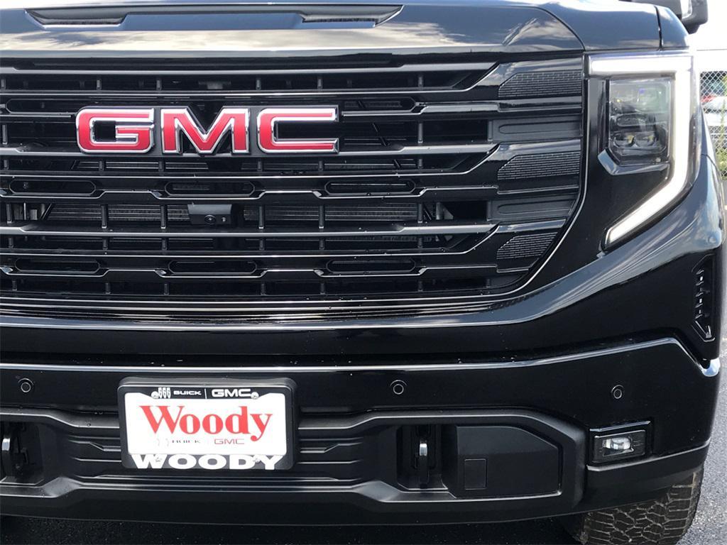 new 2026 GMC Sierra 1500 car, priced at $58,250