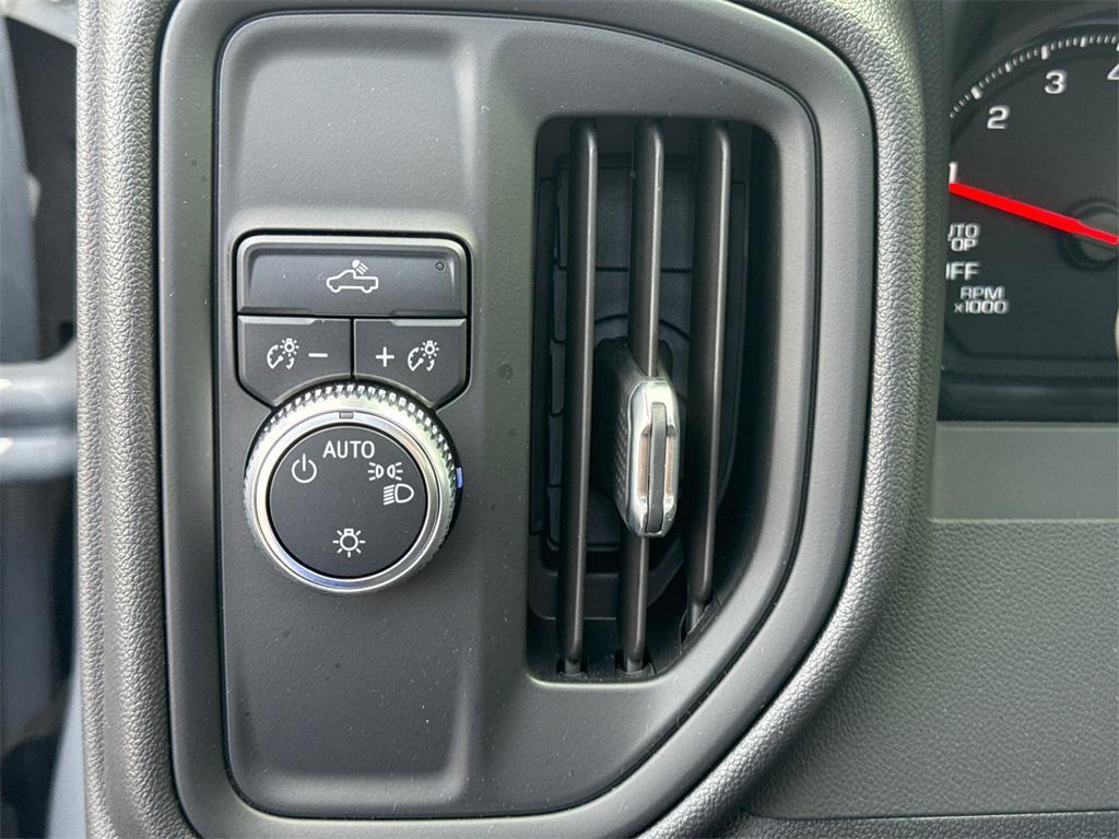 used 2025 GMC Sierra 1500 car, priced at $35,000