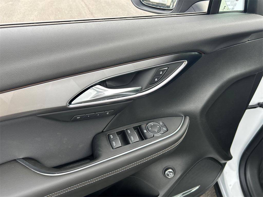 new 2025 Buick Envision car, priced at $37,000