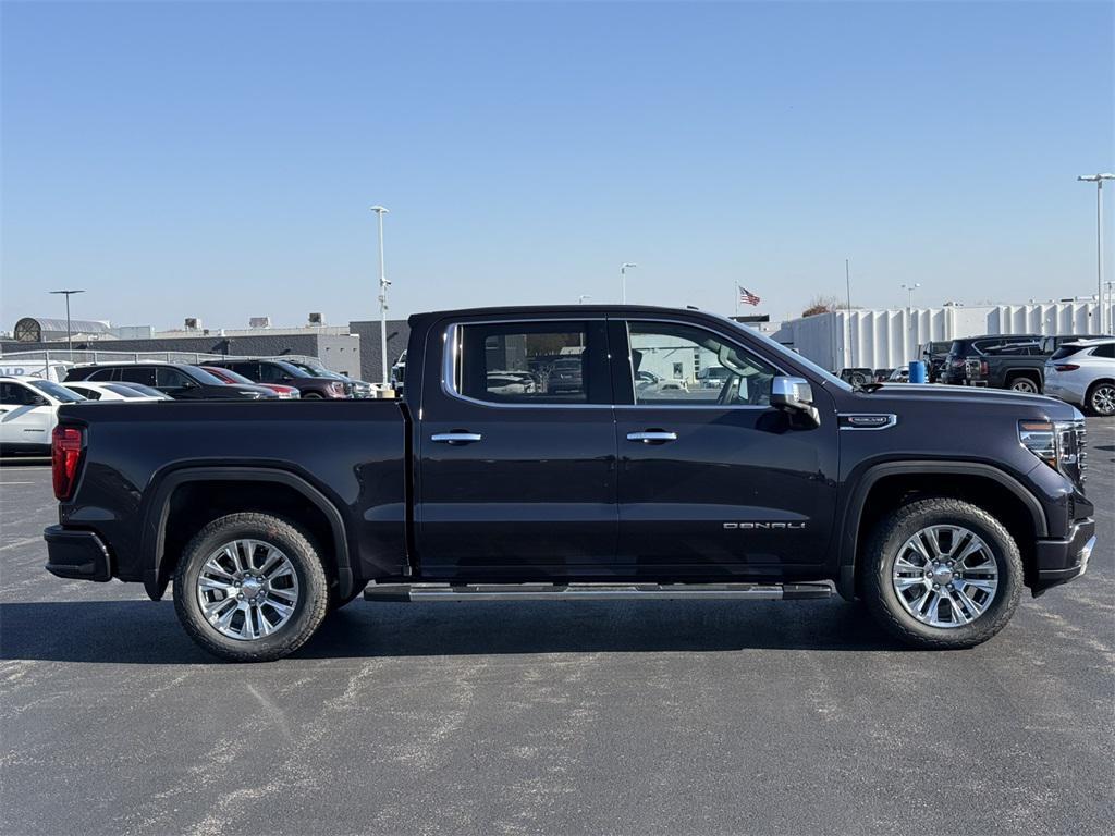 new 2026 GMC Sierra 1500 car, priced at $62,250