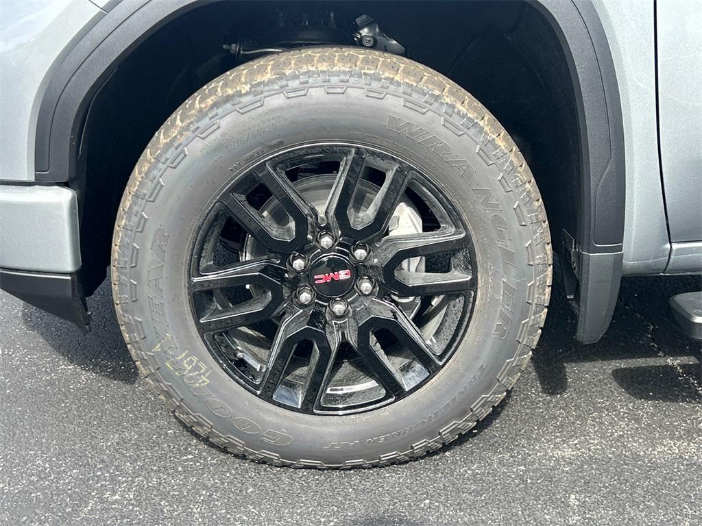 new 2026 GMC Sierra 1500 car, priced at $58,250
