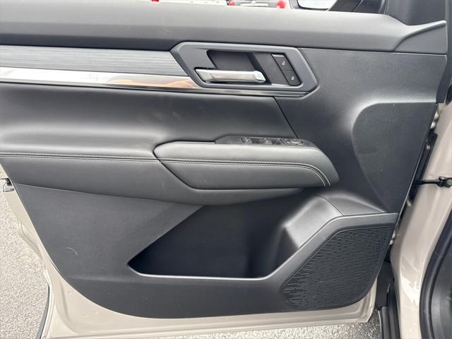 new 2026 GMC Terrain car, priced at $33,274