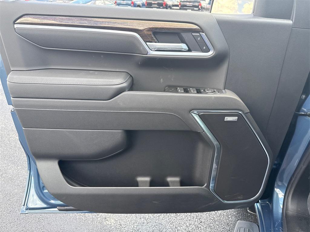 new 2026 GMC Sierra 1500 car, priced at $57,750