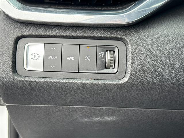 used 2025 GMC Acadia car, priced at $48,500