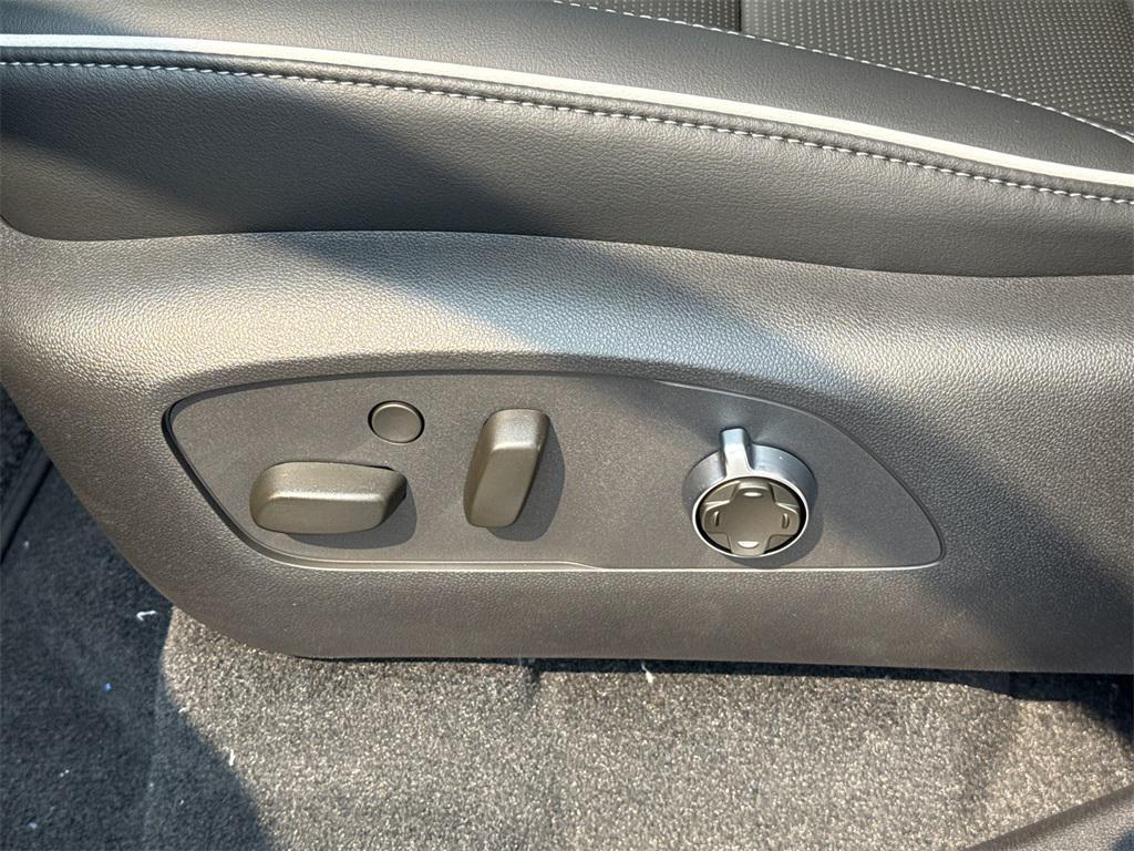 new 2026 Buick Enclave car, priced at $61,000