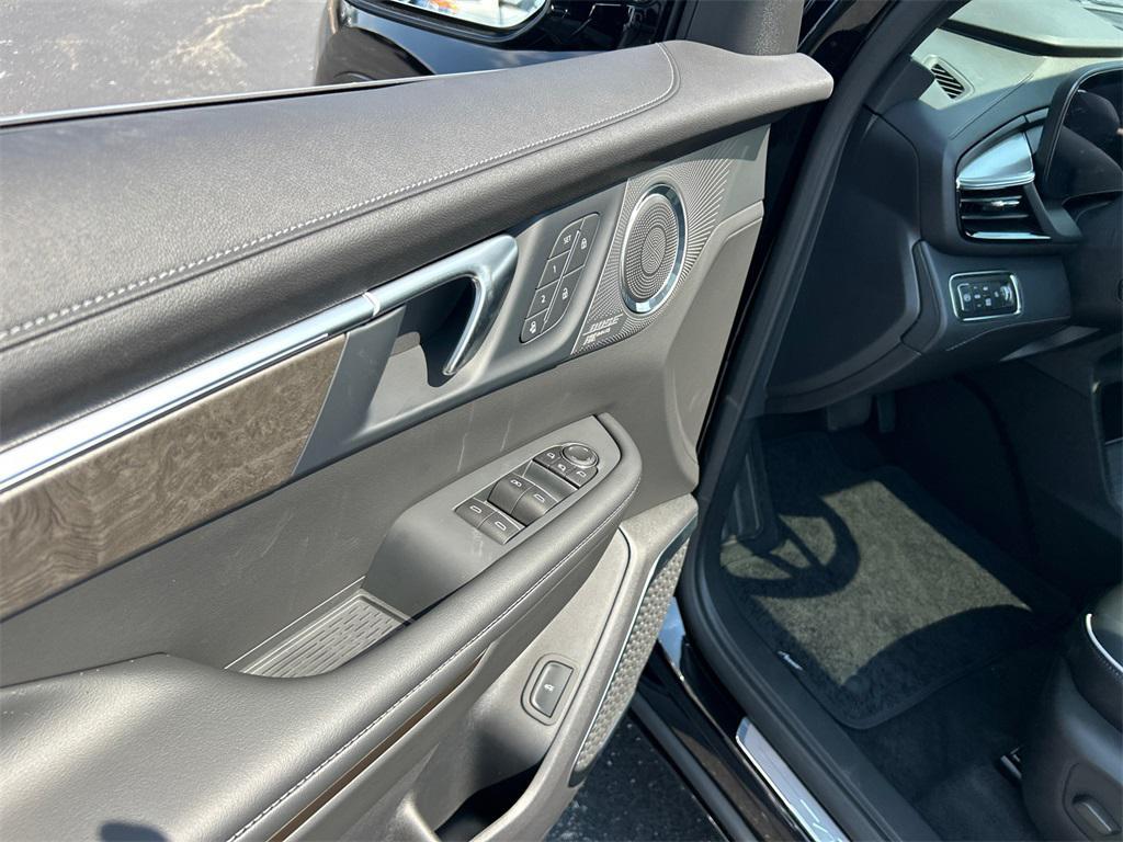 new 2026 Buick Enclave car, priced at $59,000