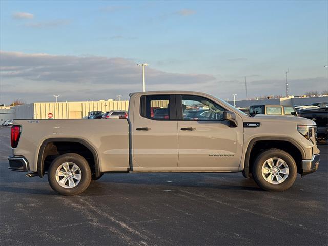 new 2025 GMC Sierra 1500 car, priced at $44,500