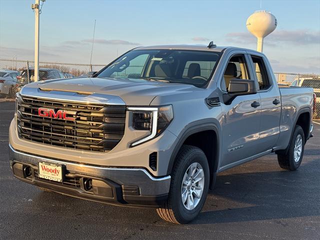 new 2025 GMC Sierra 1500 car, priced at $44,500