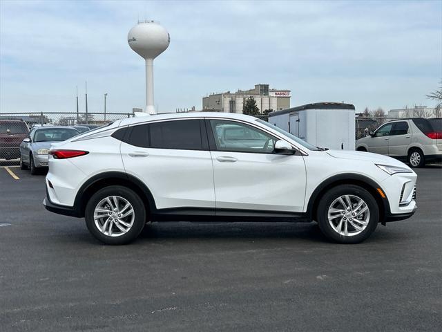 new 2025 Buick Envista car, priced at $21,962