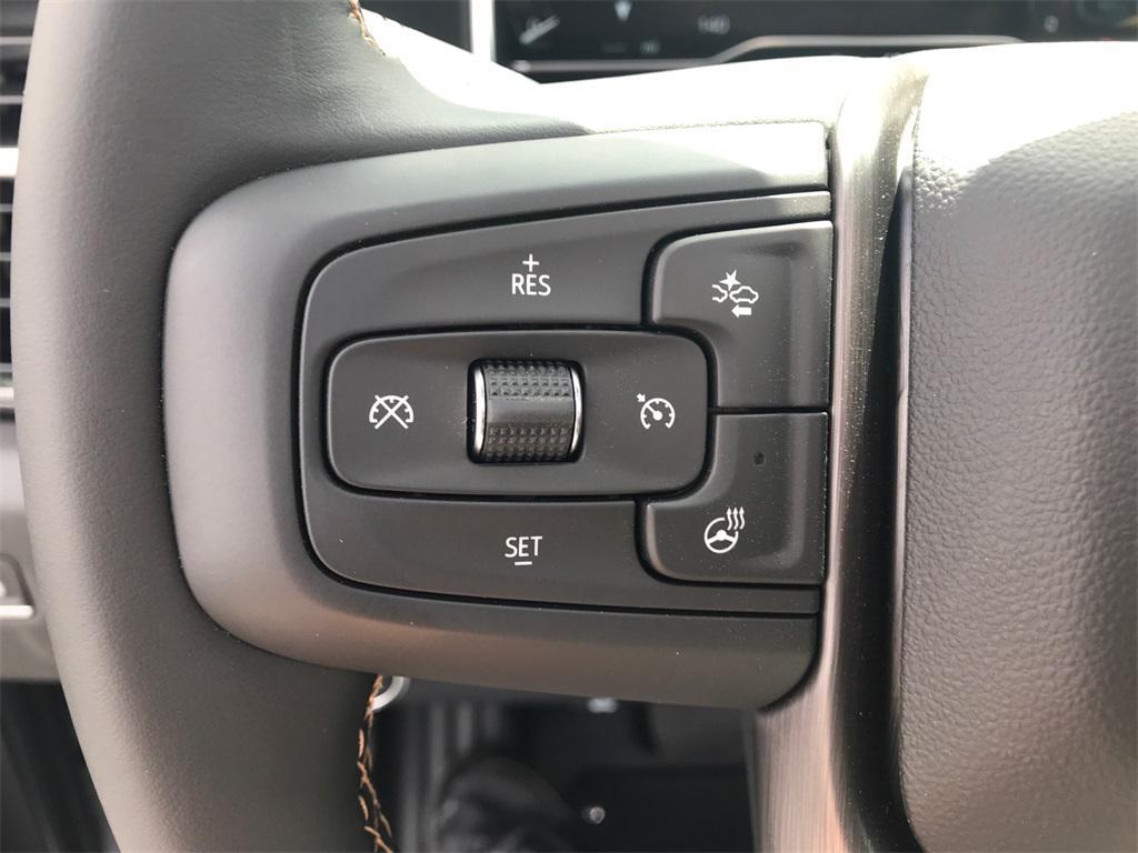 new 2025 GMC Sierra 2500 car, priced at $70,000