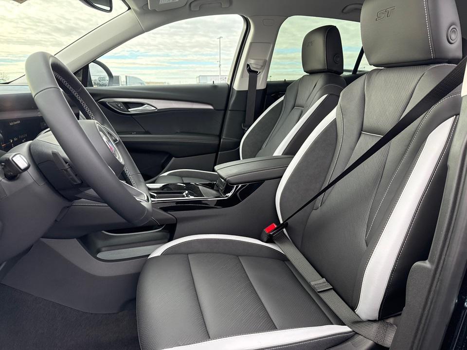 new 2025 Buick Envision car, priced at $36,000