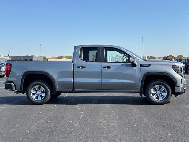 new 2025 GMC Sierra 1500 car, priced at $44,500