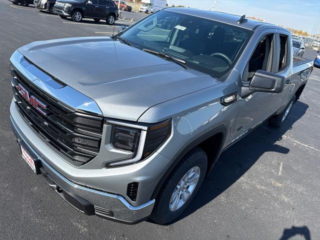 new 2025 GMC Sierra 1500 car, priced at $44,500