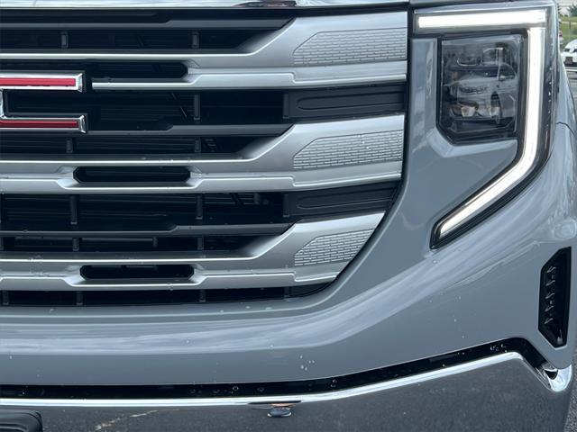 new 2024 GMC Sierra 1500 car, priced at $48,500