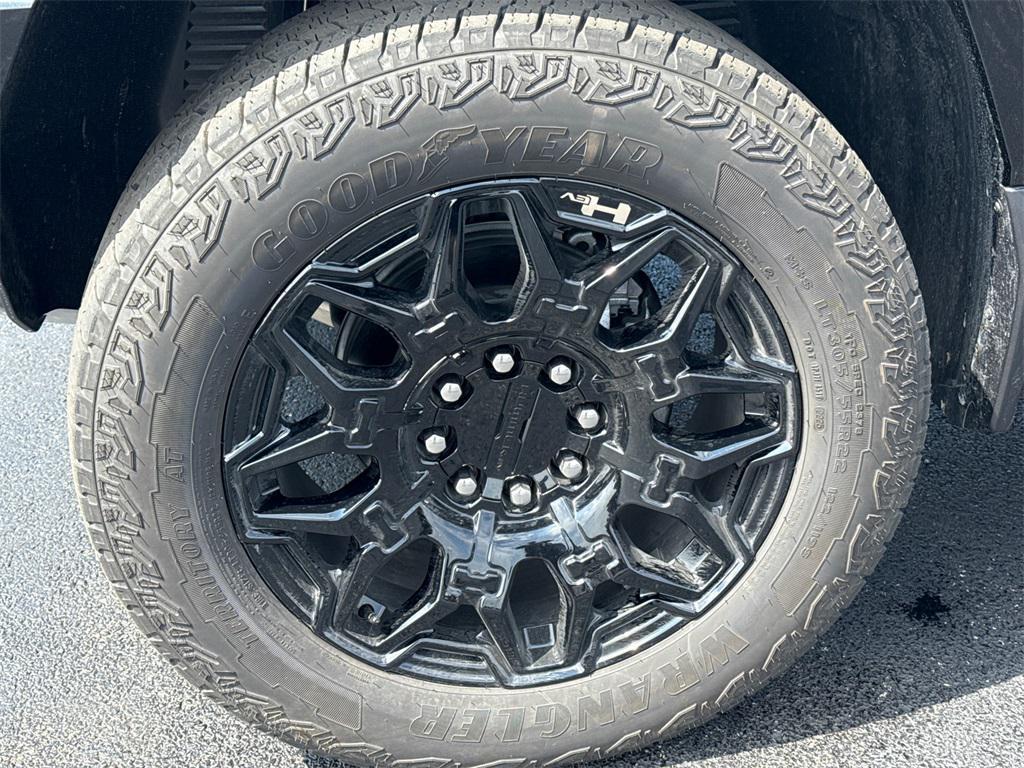 new 2025 GMC HUMMER EV Pickup car, priced at $89,000