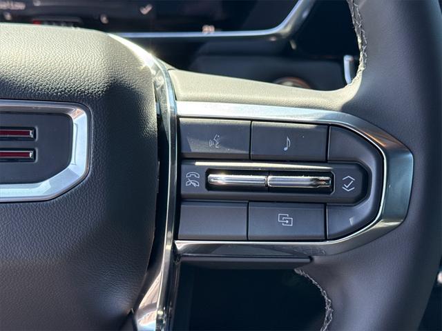 new 2025 GMC Canyon car, priced at $41,843