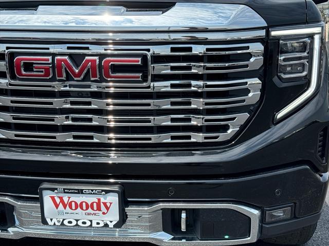 new 2025 GMC Sierra 1500 car, priced at $61,500