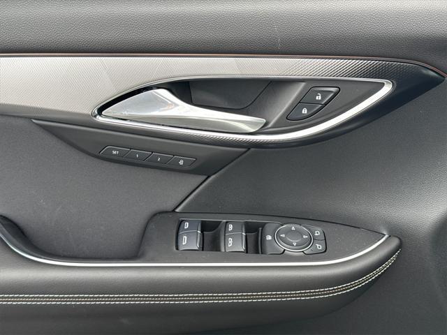 new 2025 Buick Envision car, priced at $37,750