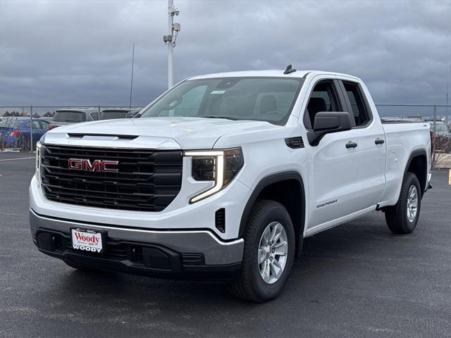 new 2025 GMC Sierra 1500 car, priced at $39,500