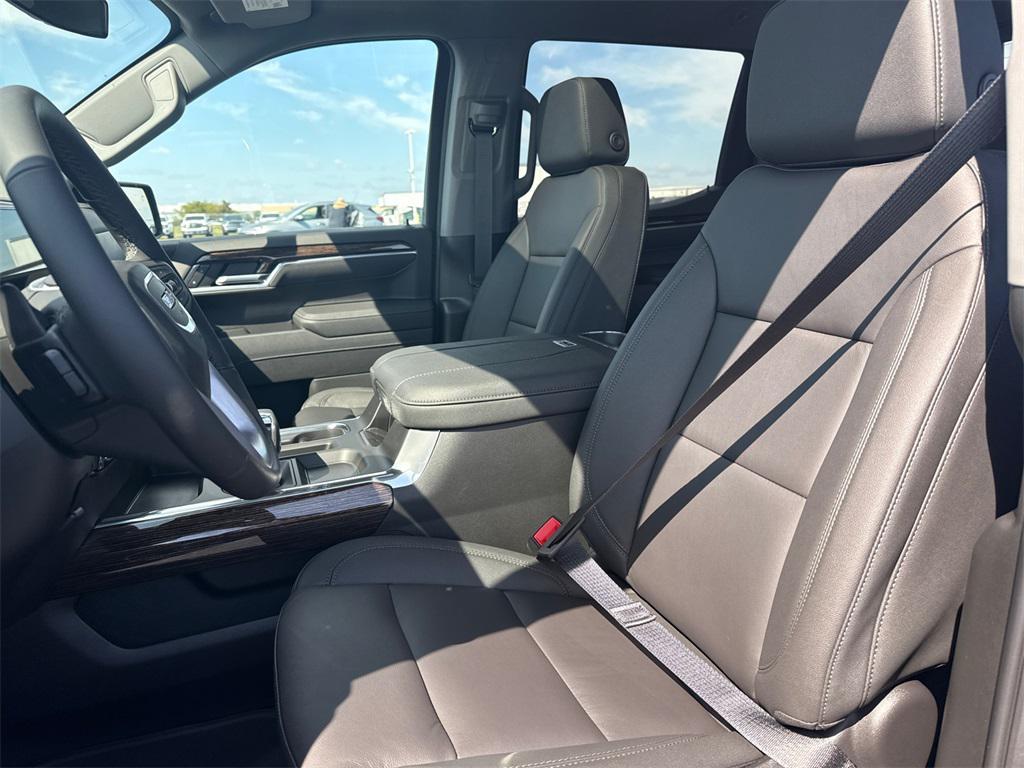 new 2026 GMC Sierra 1500 car, priced at $59,250