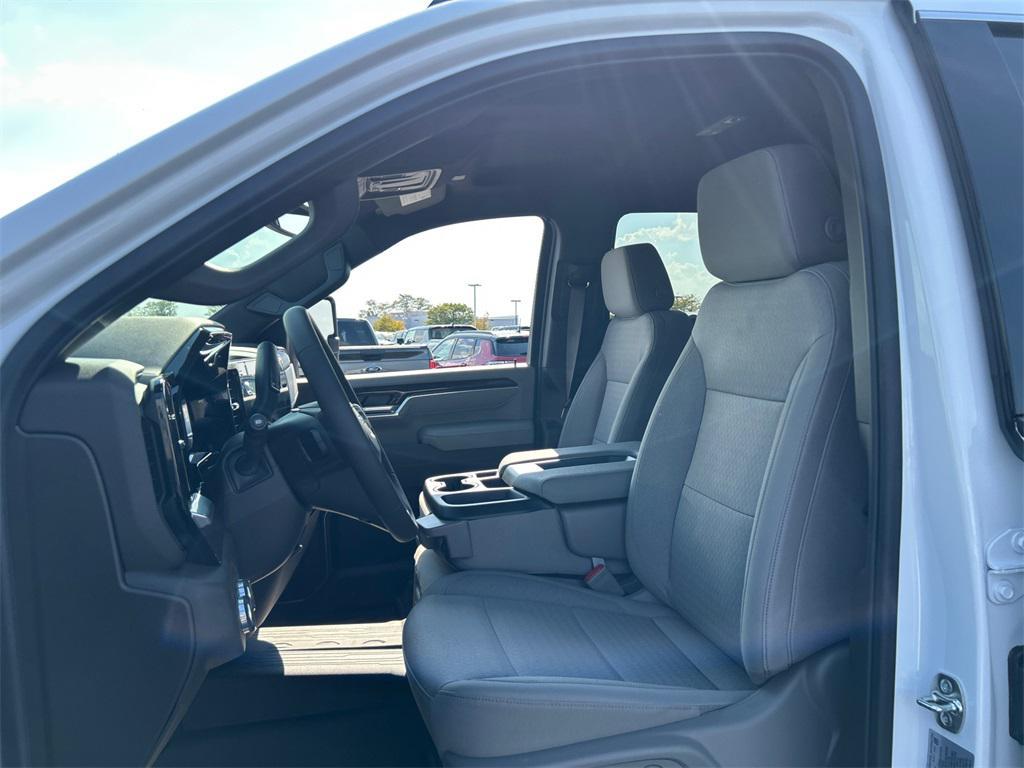 new 2026 GMC Sierra 3500 car, priced at $59,126