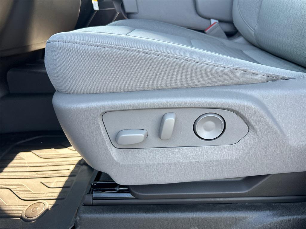 new 2026 GMC Sierra 3500 car, priced at $59,126