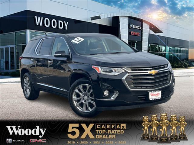 used 2019 Chevrolet Traverse car, priced at $22,500