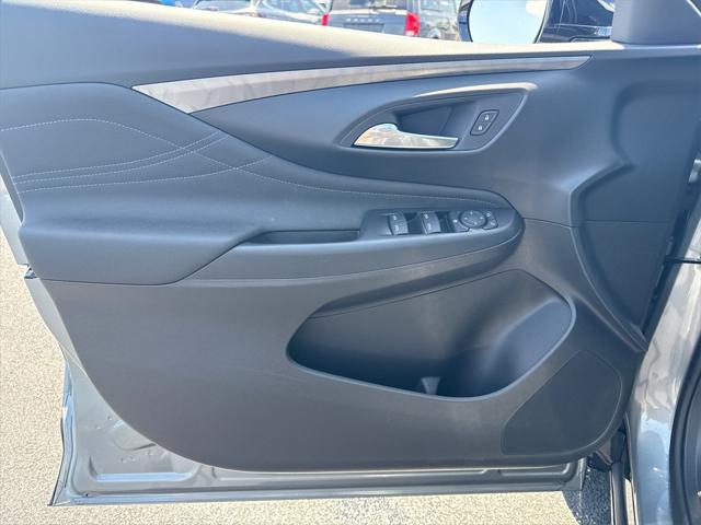 new 2025 Buick Envista car, priced at $26,969