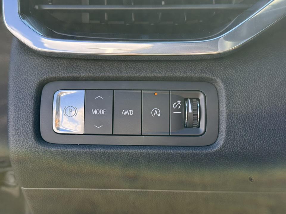 new 2026 GMC Acadia car, priced at $53,267