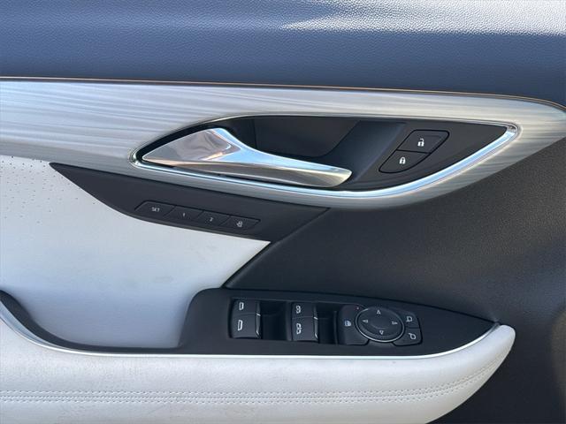 new 2025 Buick Envision car, priced at $45,490