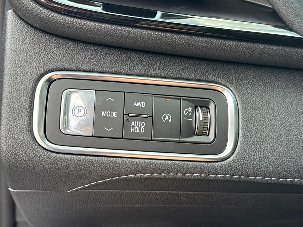 new 2026 Buick Enclave car, priced at $59,000