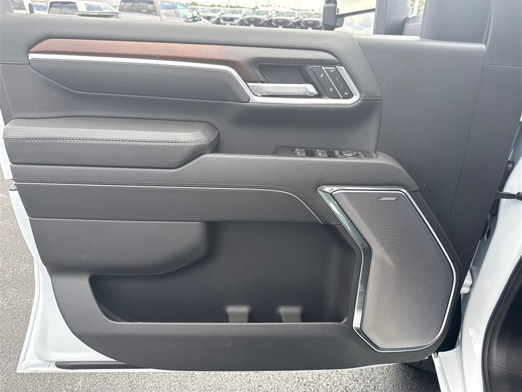 new 2026 GMC Sierra 2500 car, priced at $74,796