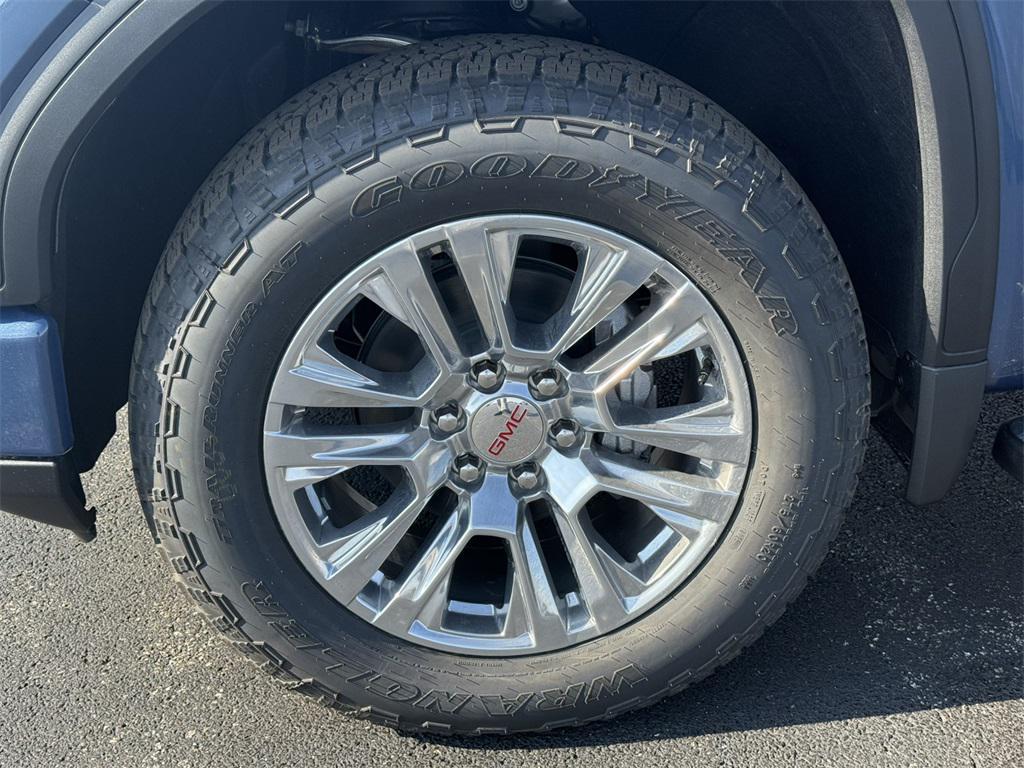 new 2026 GMC Sierra 1500 car, priced at $62,250