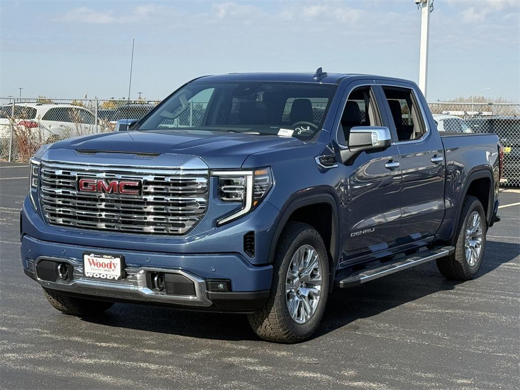 new 2026 GMC Sierra 1500 car, priced at $62,250
