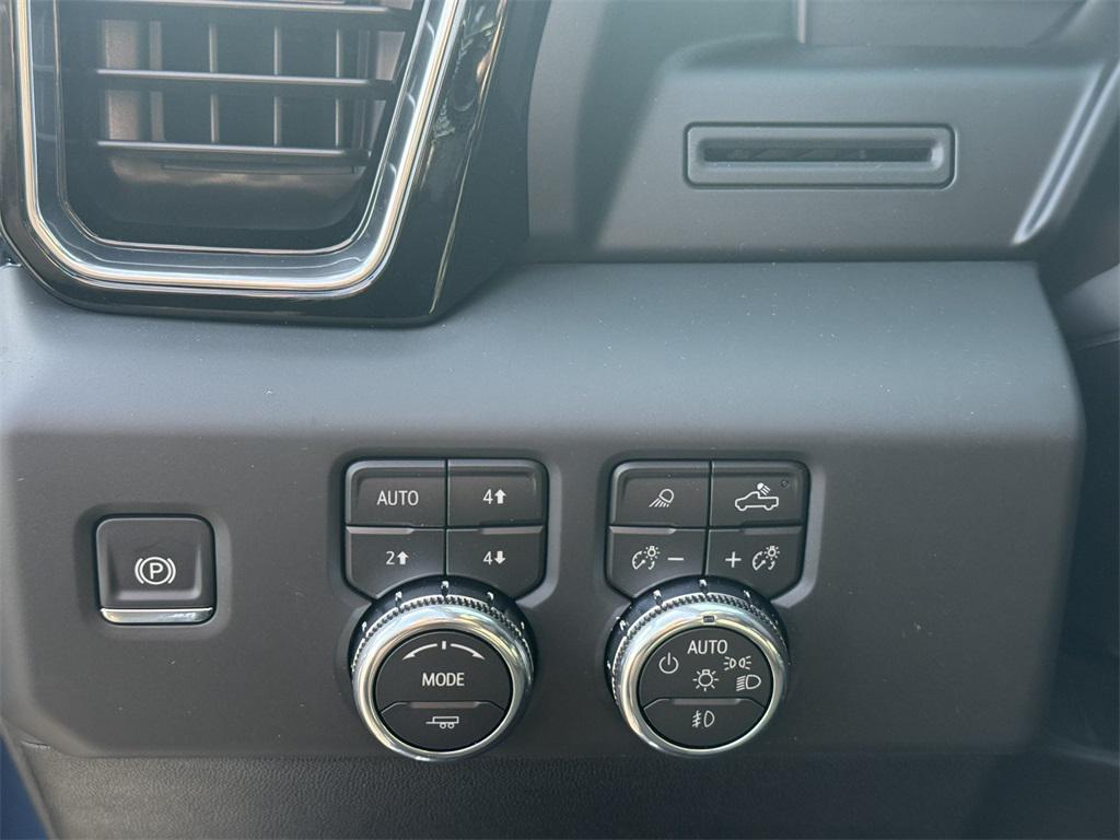 new 2026 GMC Sierra 1500 car, priced at $62,250