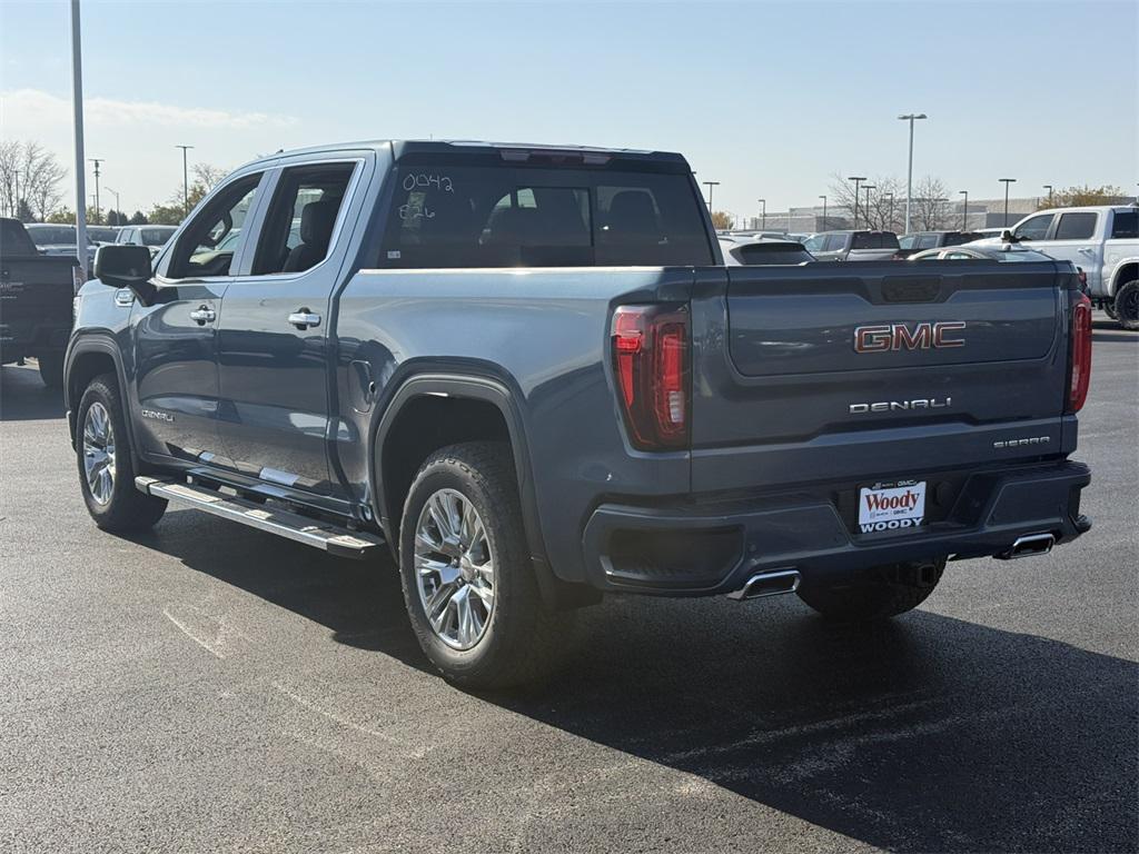 new 2026 GMC Sierra 1500 car, priced at $62,250