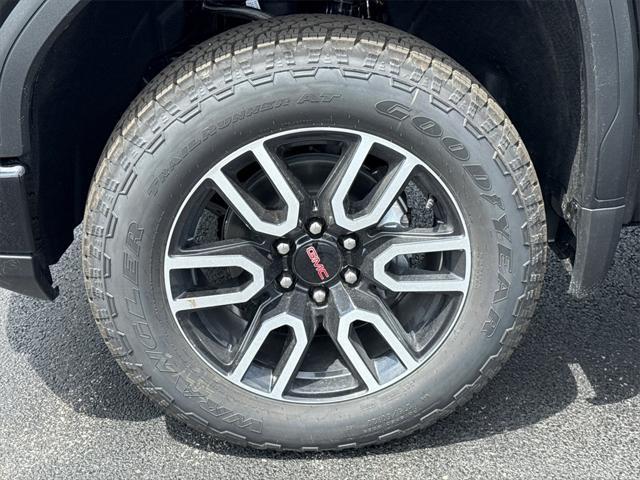 new 2025 GMC Sierra 1500 car, priced at $64,750