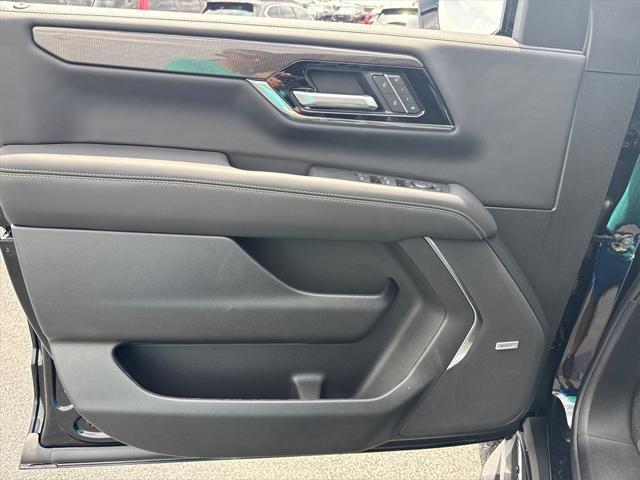 new 2025 GMC Yukon XL car, priced at $78,470