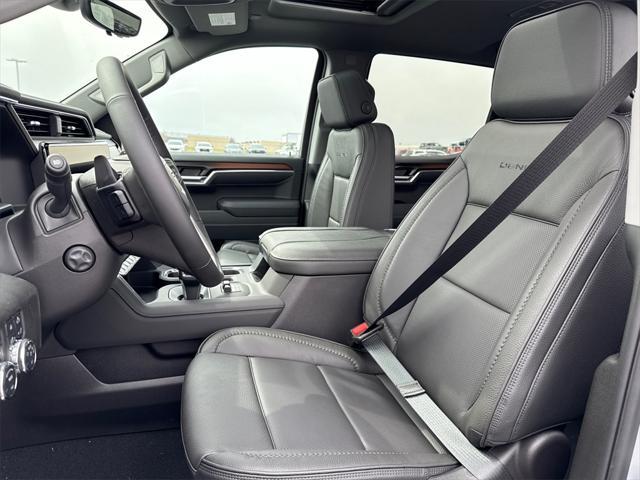 new 2025 GMC Sierra 1500 car, priced at $64,000