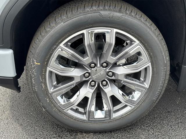 new 2025 GMC Sierra 1500 car, priced at $64,000