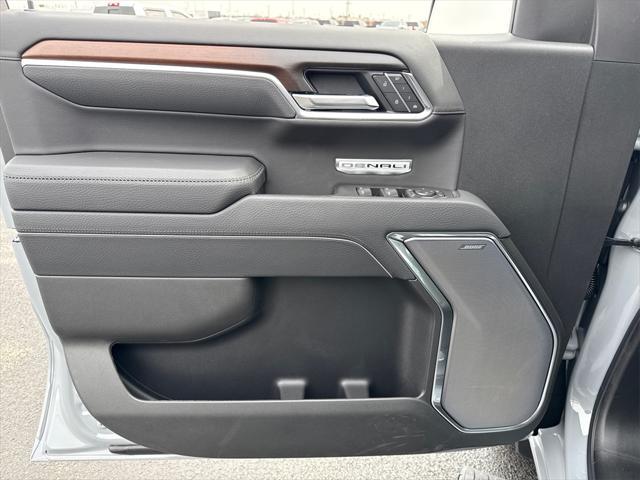 new 2025 GMC Sierra 1500 car, priced at $64,000