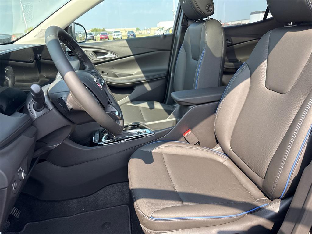 new 2026 Buick Encore GX car, priced at $29,500