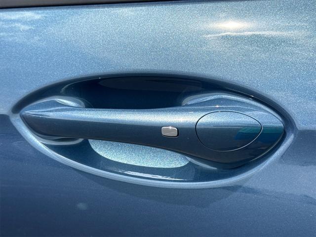 new 2025 Buick Envista car, priced at $28,234