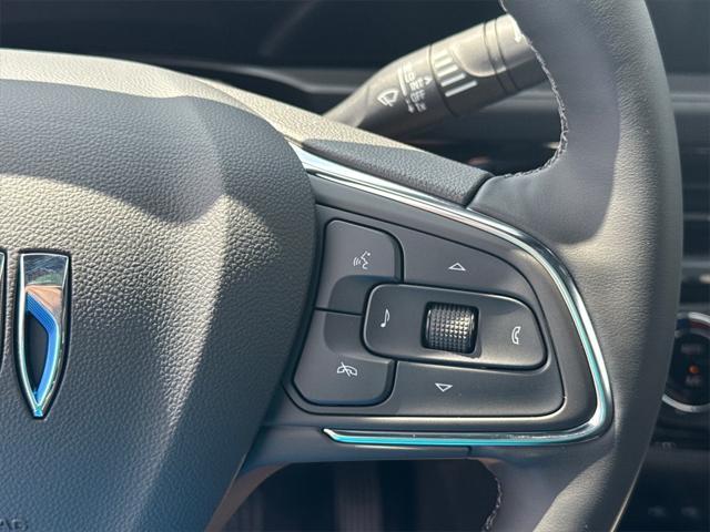 new 2025 Buick Envista car, priced at $27,030